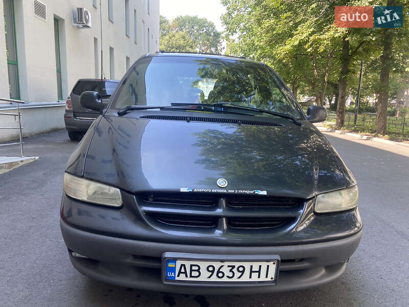 Chrysler Voyager (1998)