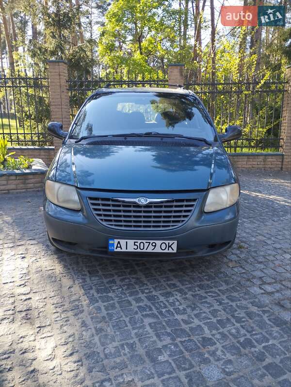 Chrysler Voyager (2001)