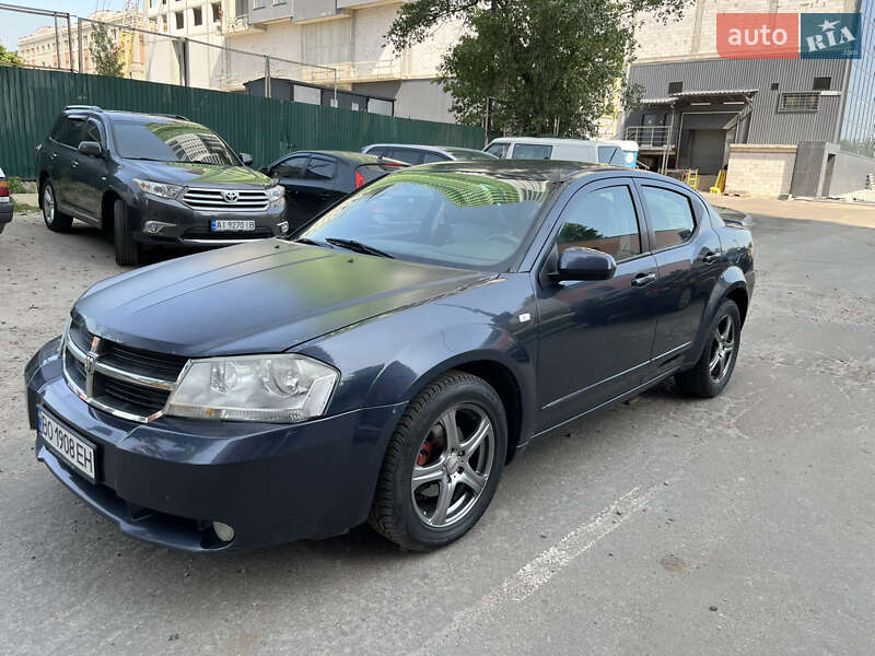 Dodge Avenger (2007)