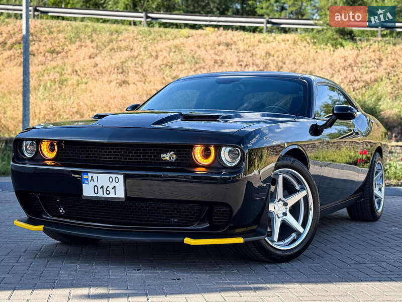 Dodge Challenger (2016)