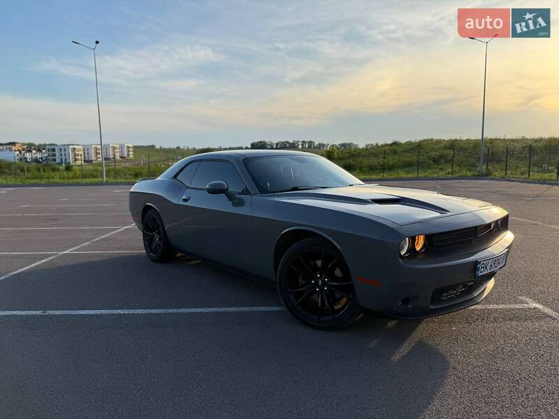 Dodge Challenger (2018)
