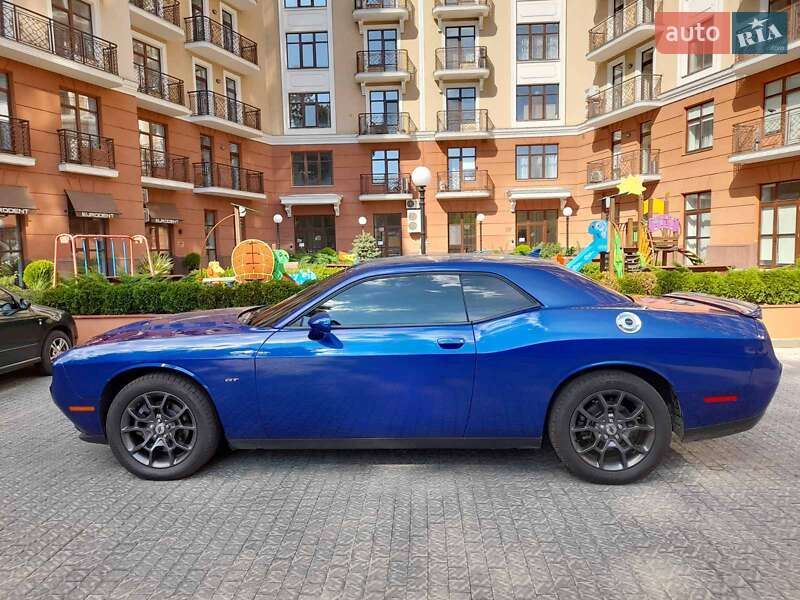 Dodge Challenger (2017)