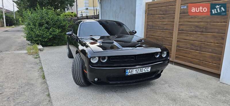 Dodge Challenger (2015)