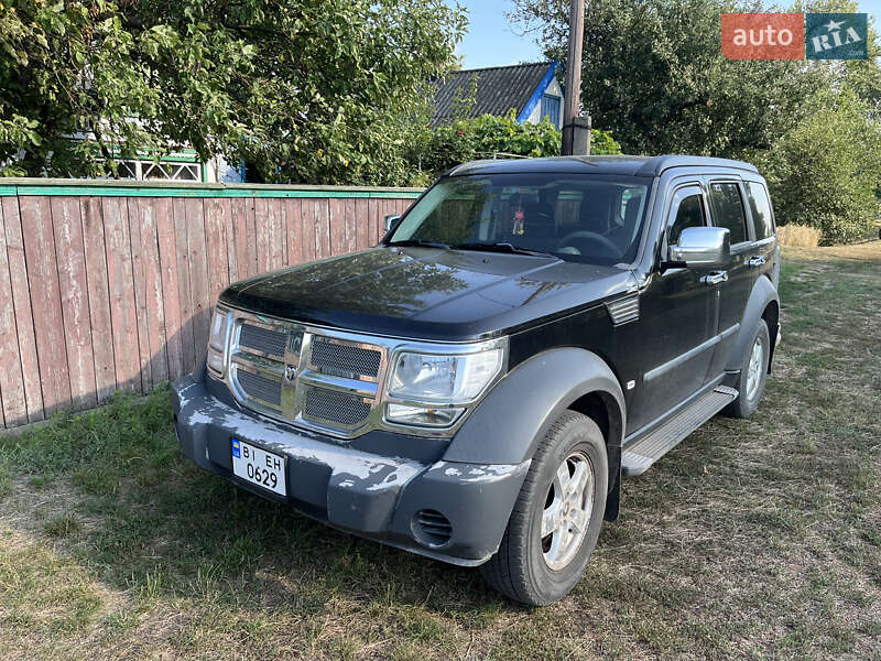 Dodge Nitro (2007)
