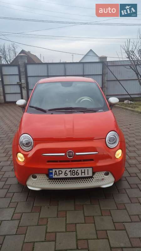 Fiat 500e (2013)