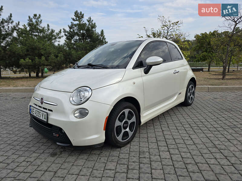 Fiat 500e (2016)