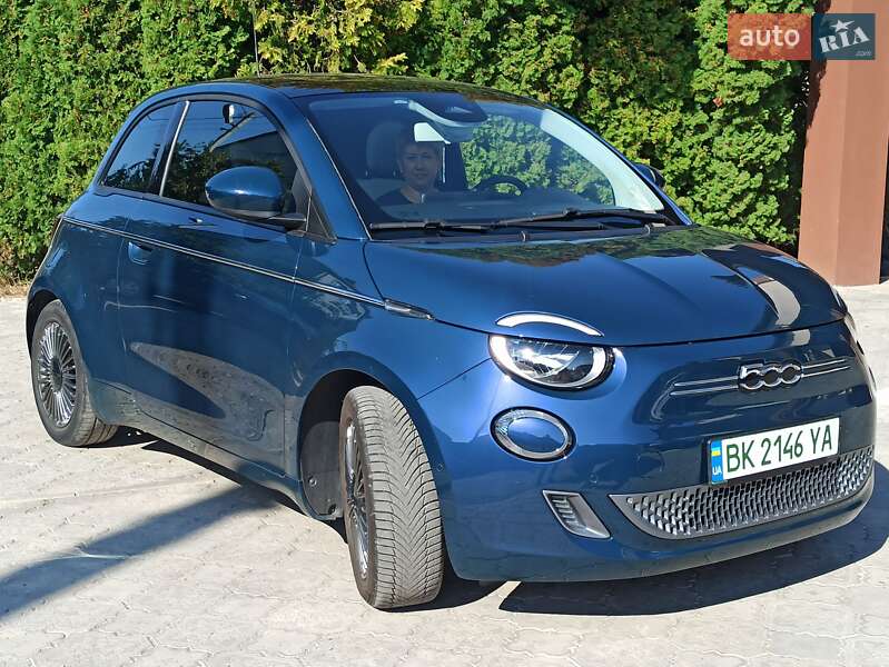 Fiat 500e (2021)