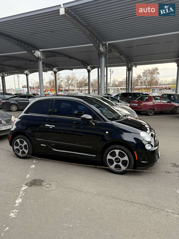 Fiat 500e (2015)