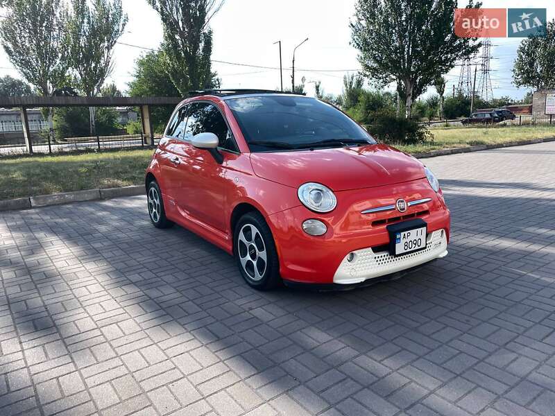 Fiat 500e (2013)