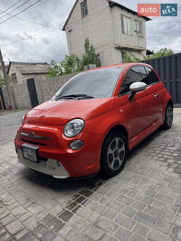 Fiat 500e (2015)