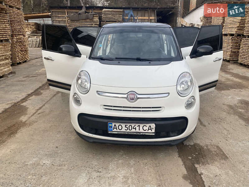 Fiat 500l (2012)