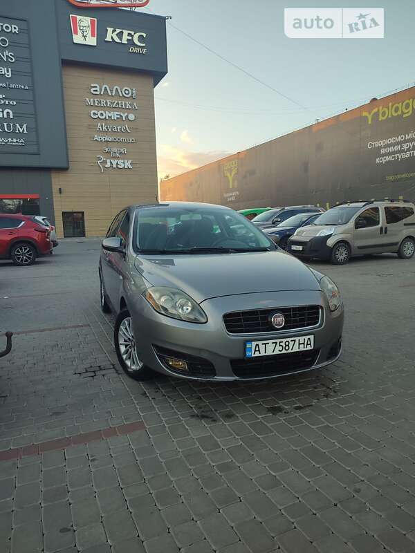 Fiat Croma (2010)