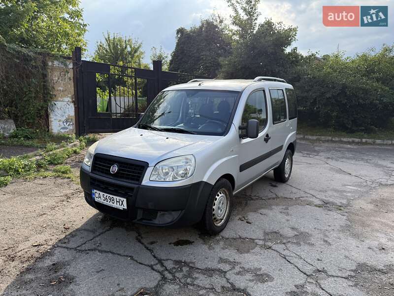 Fiat Doblo (2012)