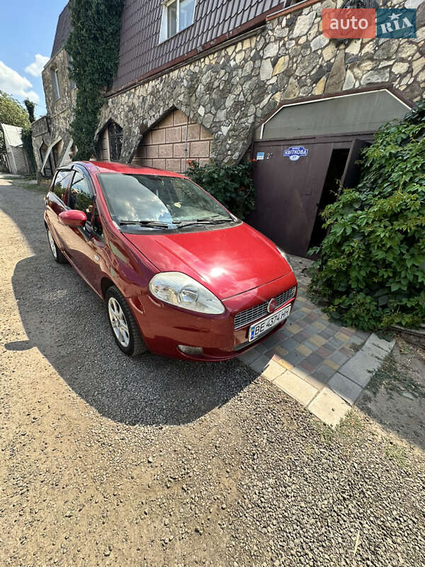 Fiat Grande punto (2010)