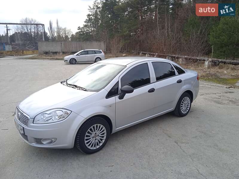 Fiat Linea (2012)