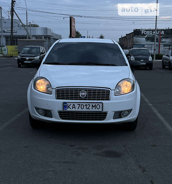 Fiat Linea (2012)