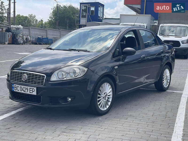 Fiat Linea (2012)