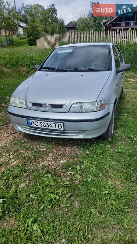 Fiat Palio (2005)