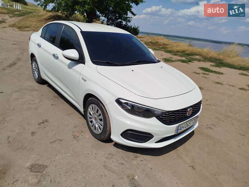 Fiat Tipo (2019)