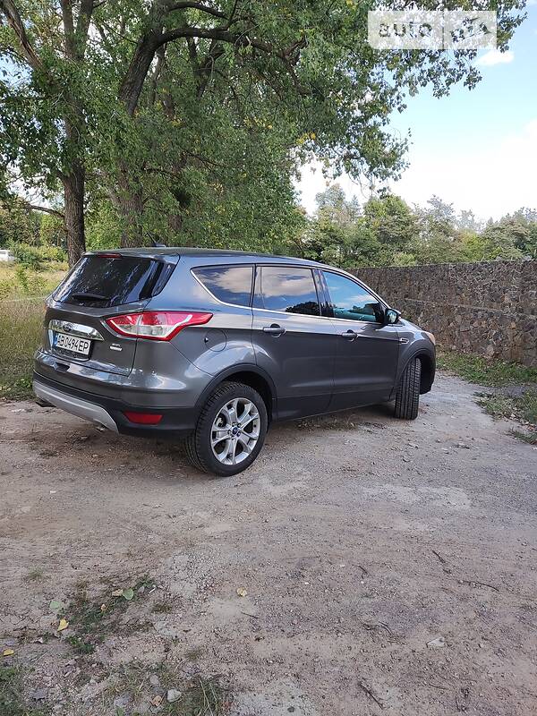 Ford Escape (2012)