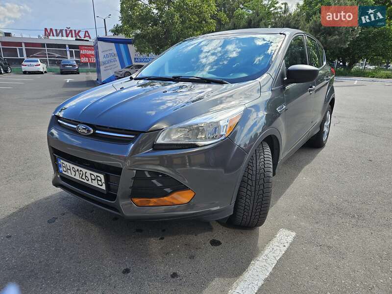 Ford Escape (2015)