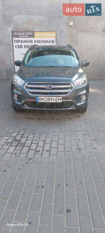 Ford Escape (2016)