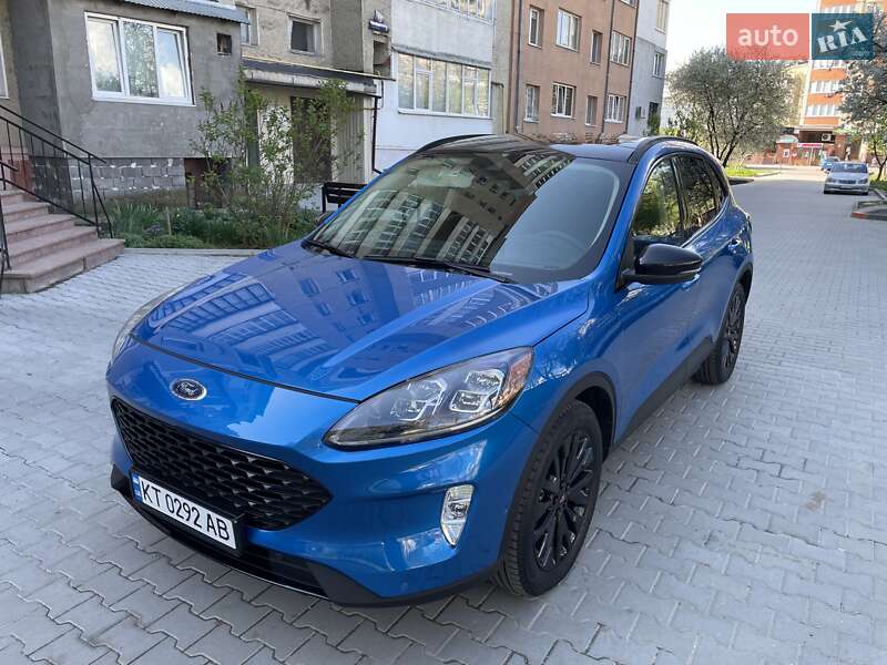 Ford Escape (2020)