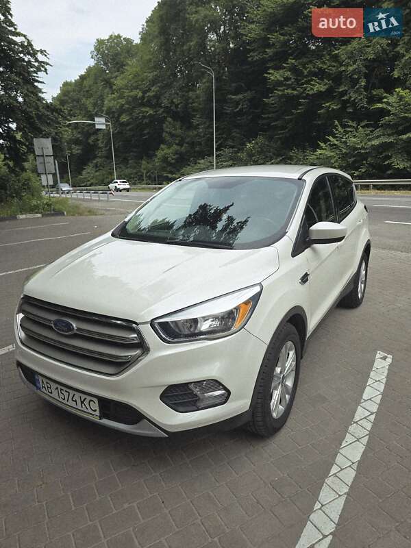 Ford Escape (2017)