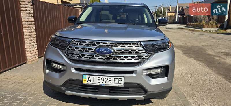 Ford Explorer (2021)