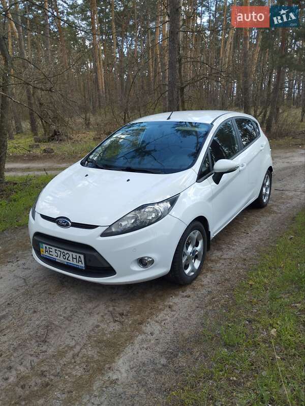 Ford Fiesta (2012)