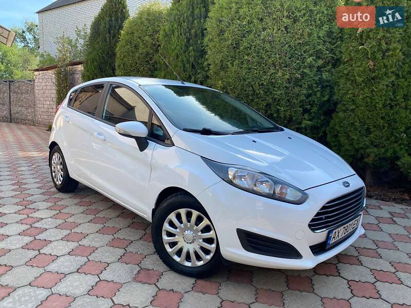 Ford Fiesta (2013)
