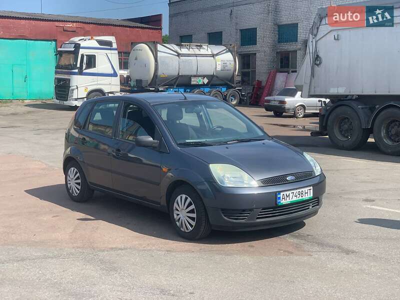 Ford Fiesta (2004)