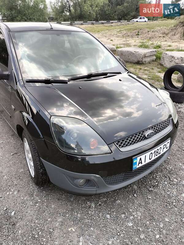 Ford Fiesta (2006)