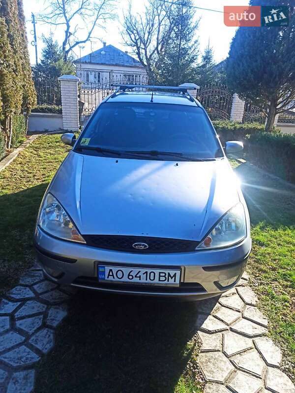 Ford Focus (2004)