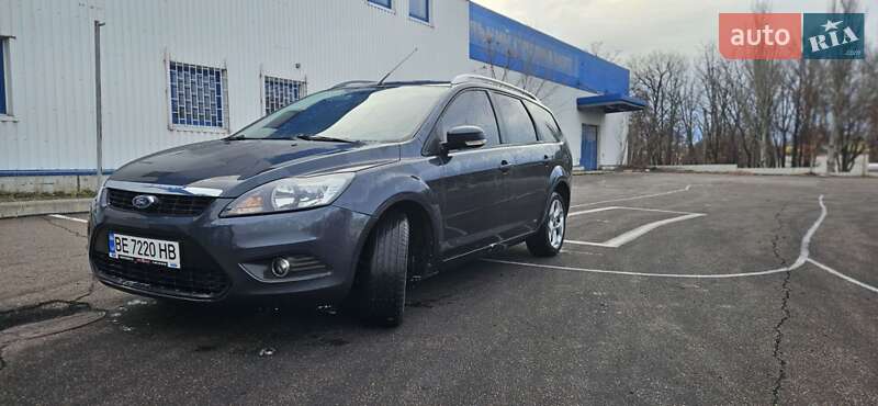 Ford Focus (2010)