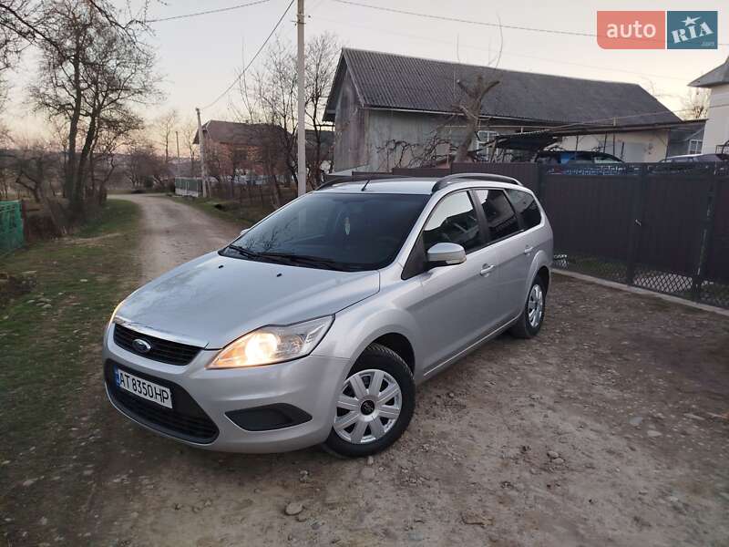 Ford Focus (2010)