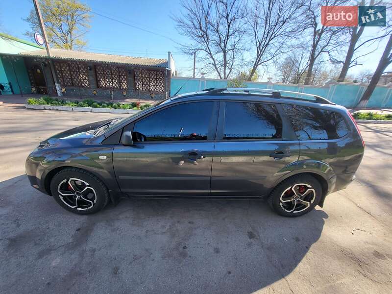 Ford Focus (2006)