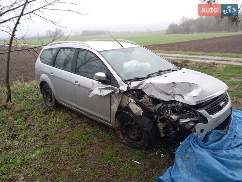 Ford Focus (2010)