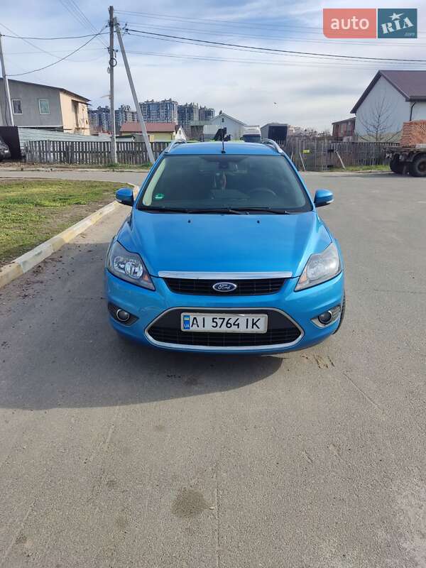Ford Focus (2010)