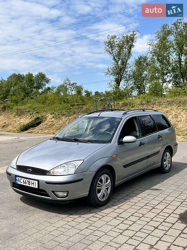 Ford Focus (2004)