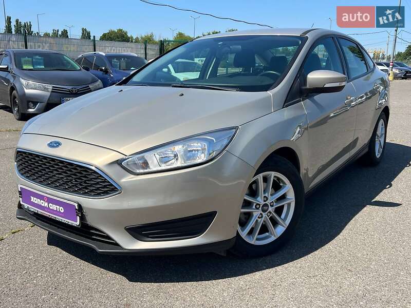 Ford Focus (2016)