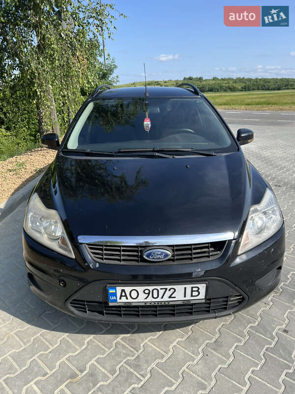 Ford Focus (2010)