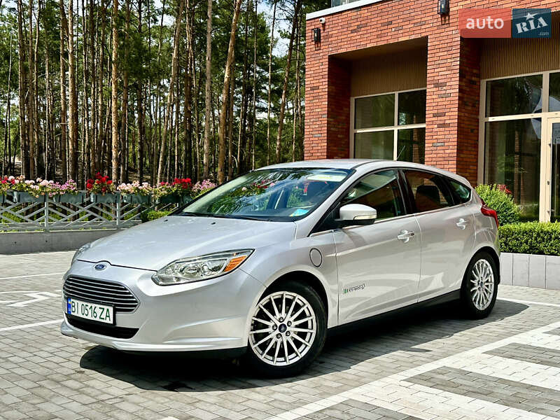 Ford Focus (2012)