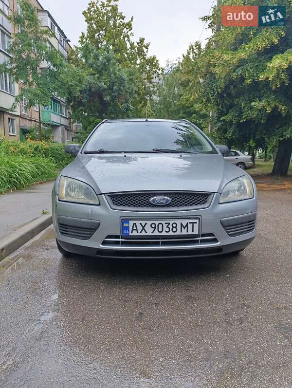 Ford Focus (2004)