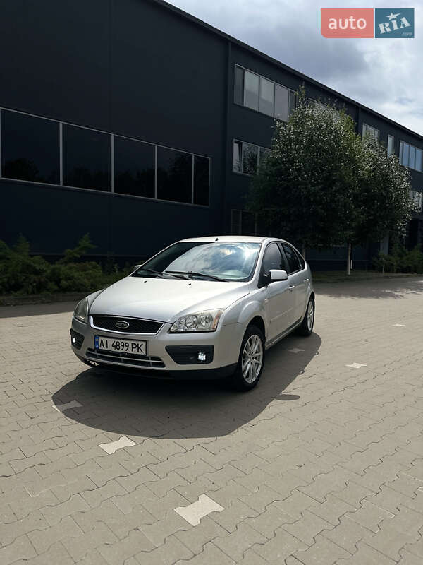 Ford Focus (2005)