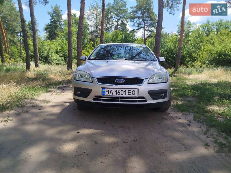 Ford Focus (2005)