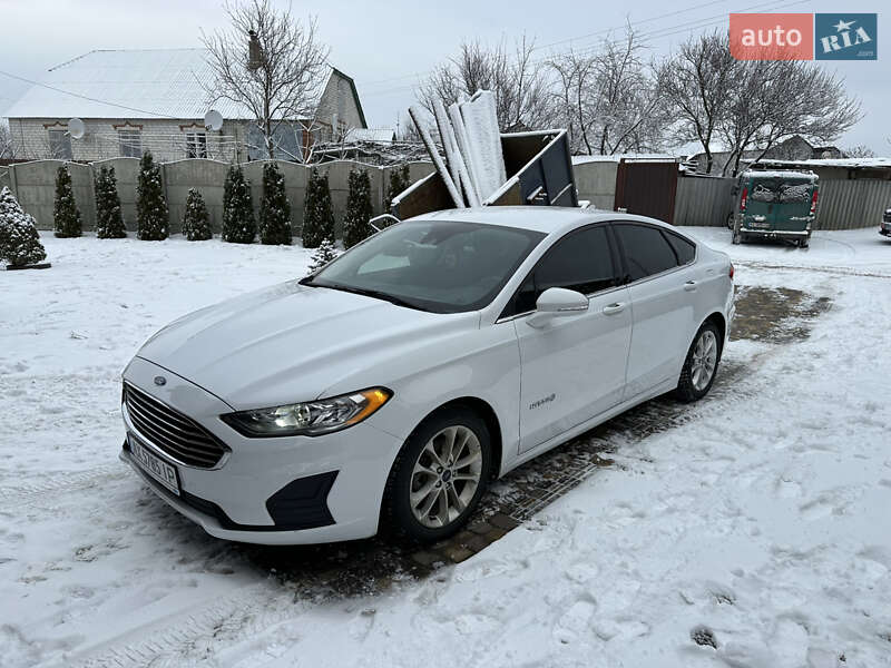 Ford Fusion (2018)