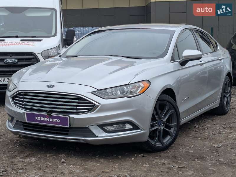 Ford Fusion (2017)