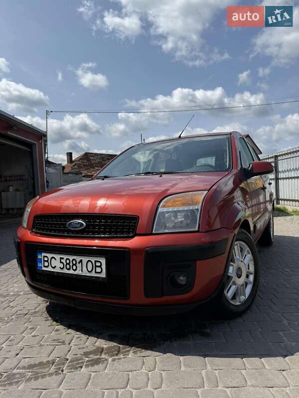 Ford Fusion (2008)