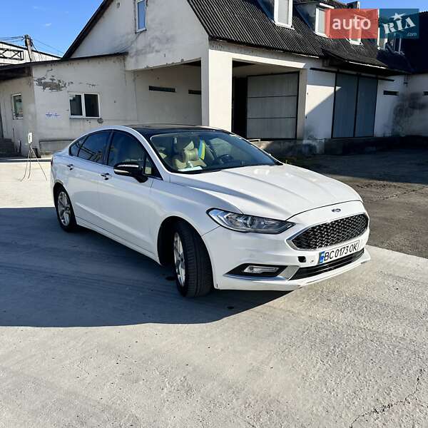 Ford Fusion (2013)